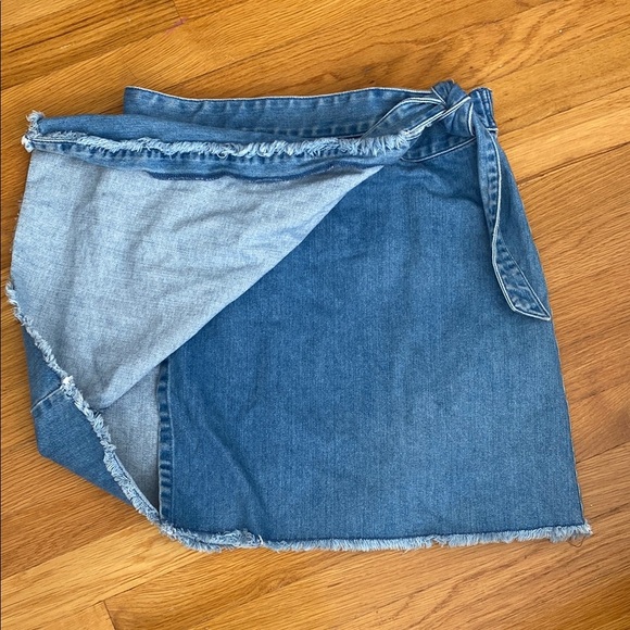 LOFT Blue Wrap Mini Skirt Casual - Picture 3 of 5